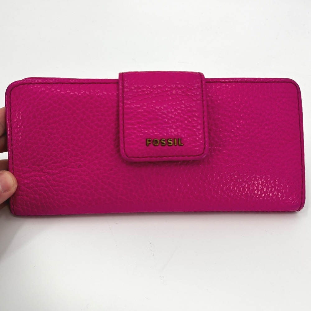 Fossil Pink Wallet
